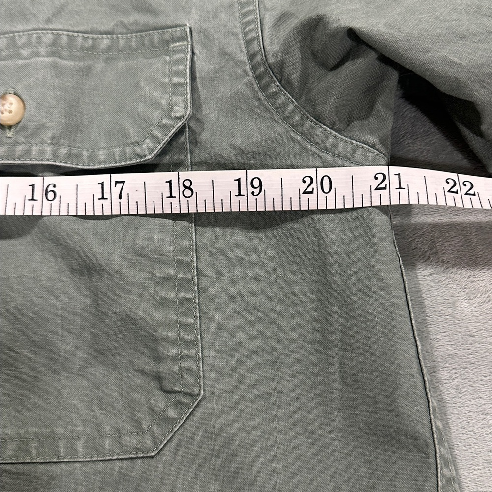 L.L. Bean Sage Green Men’s Button Down Short Sleeve Size Medium - Picture 5 of 6